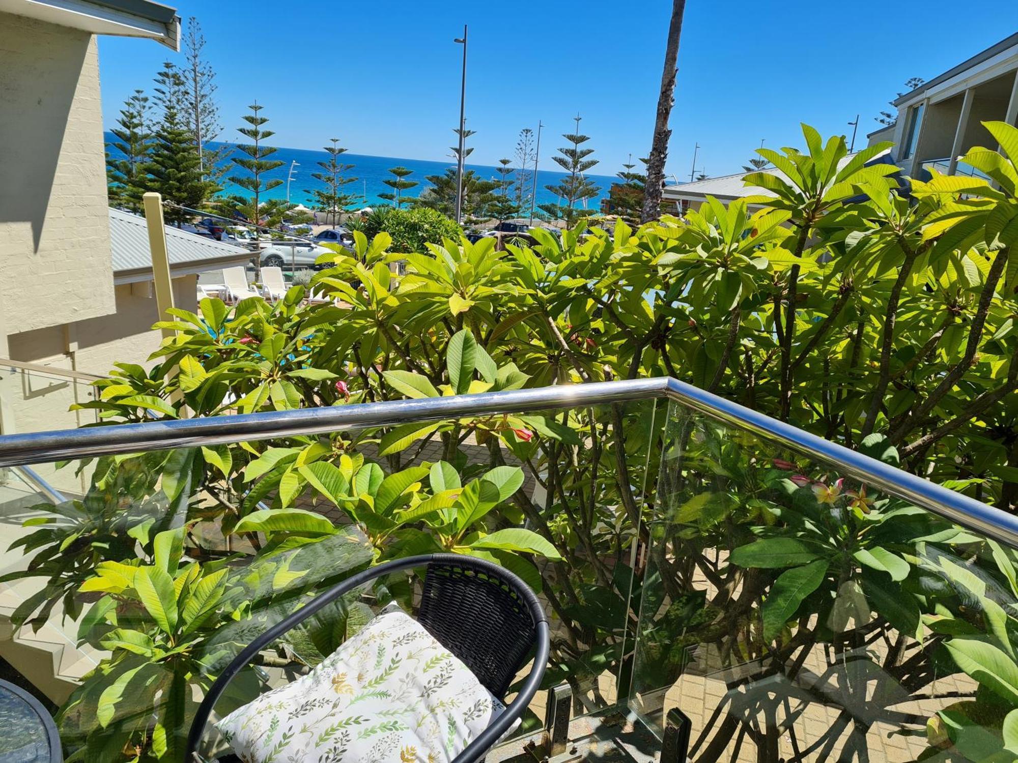 Scarborough Beach Front Resort - Shell Ten Perth Bagian luar foto